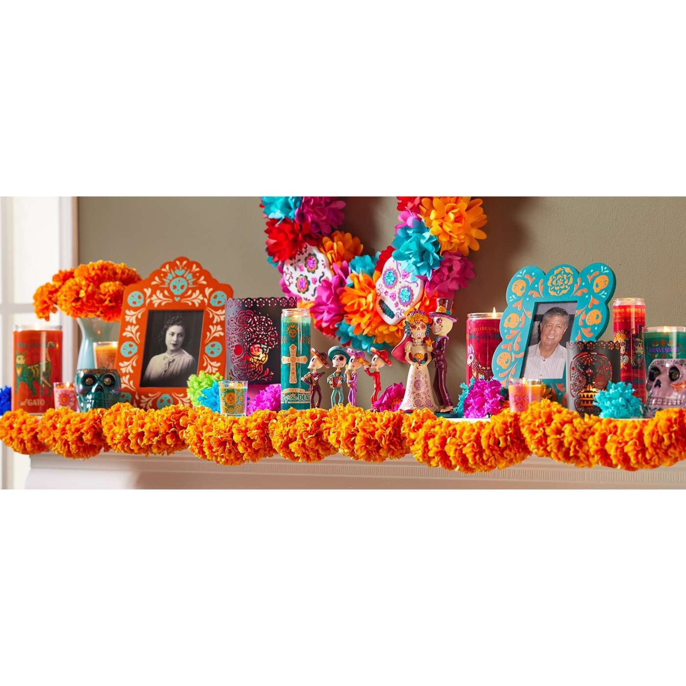 Destination Holiday Dia de los Muertos Marigold Garland; image 2 of 3