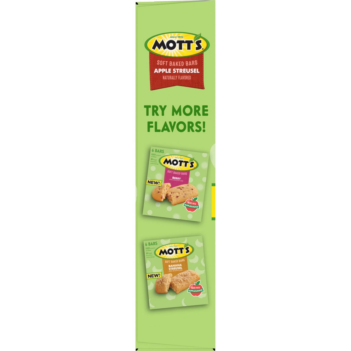 Mott's Apple Streusel Soft Baked Bars; image 2 of 3