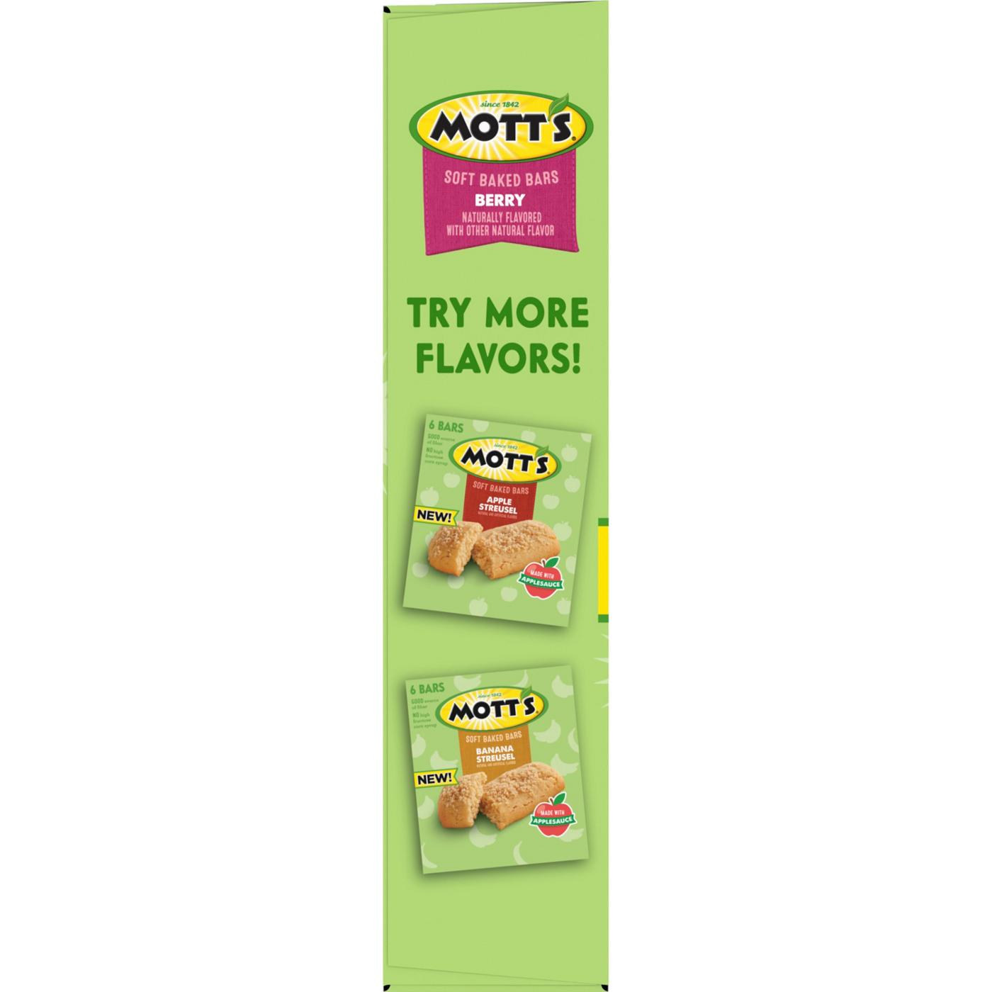 Mott's Berry Soft Baked Bars; image 2 of 3