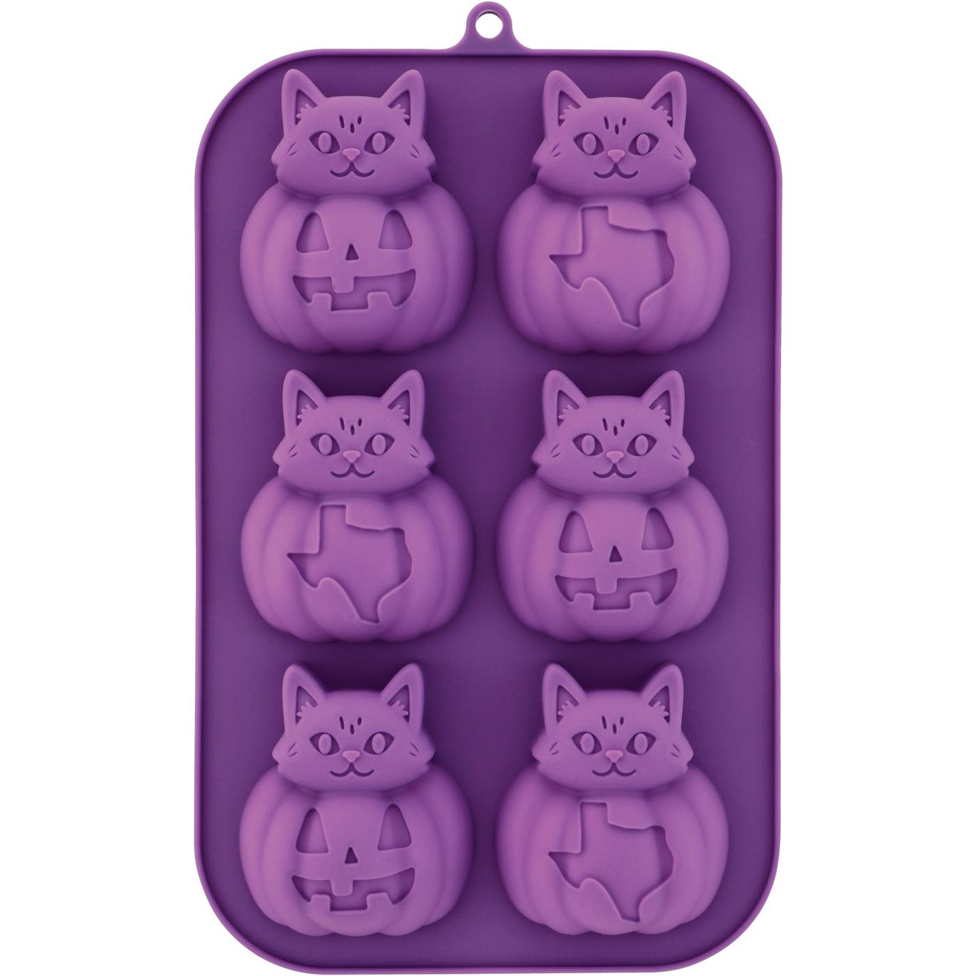 Destination Holiday Halloween Silicone Pumpkin Cat Treat Molds; image 1 of 2