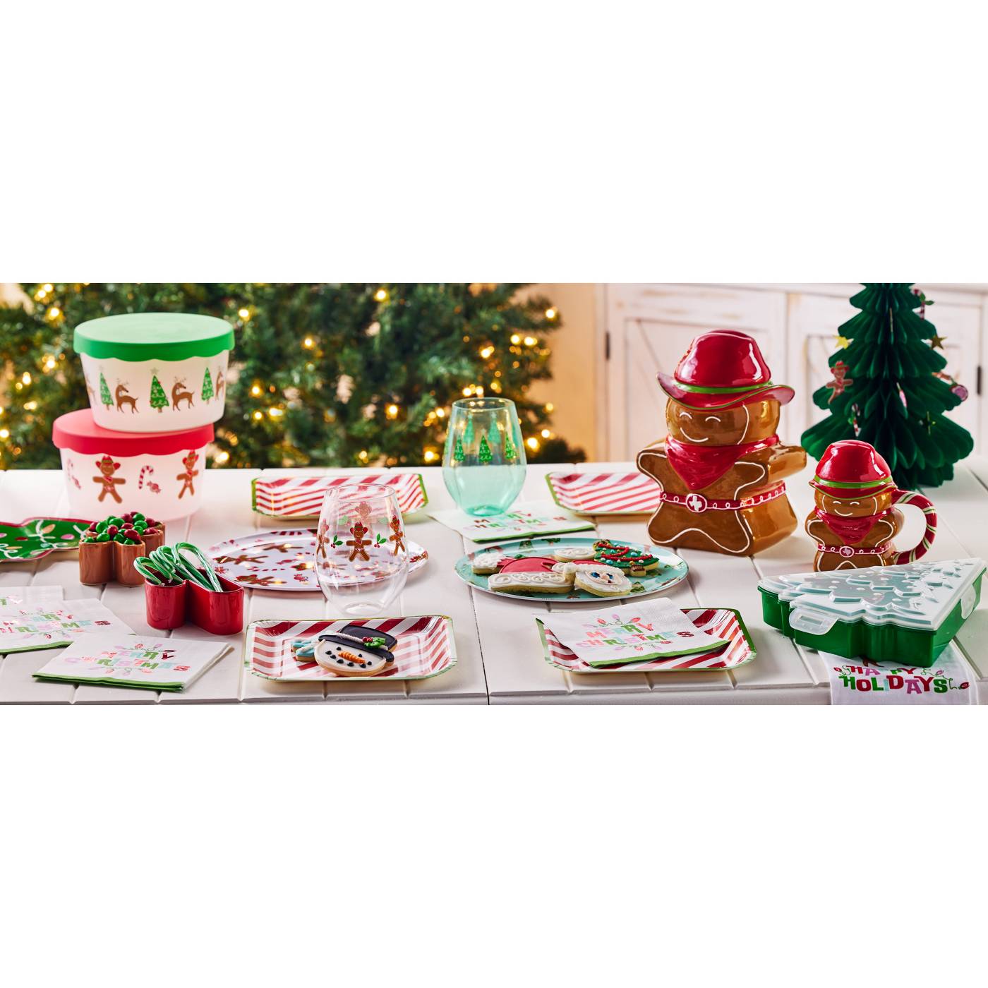 Destination Holiday Candy Cane Lane Christmas Plate & Napkin Set Shop