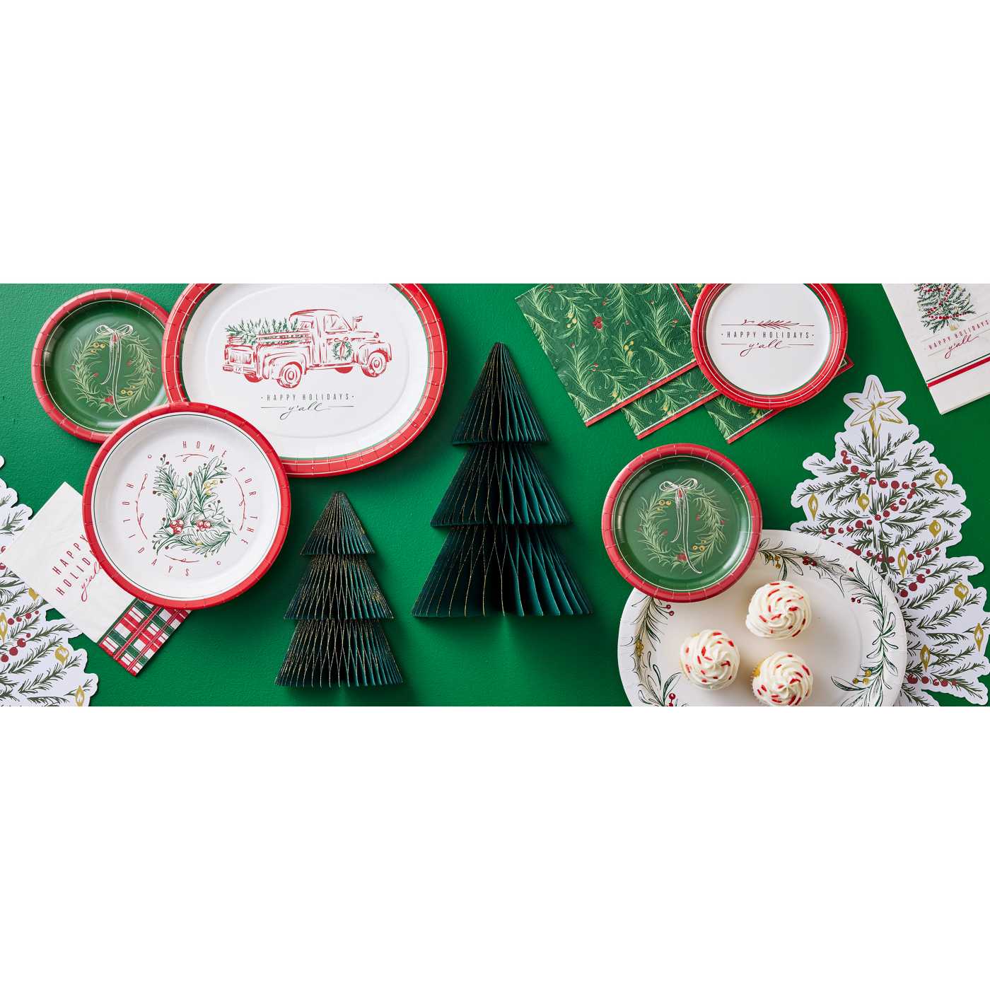 Destination Holiday Christmas Holly Dinner Napkins; image 2 of 2