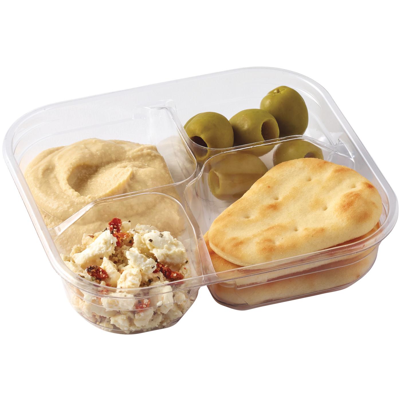 Meal Simple by H-E-B Snack Tray – Hummus, Pita & Olives; image 1 of 2