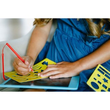 Chuckle & Roar Scribble Glow LCD Doodle Board
