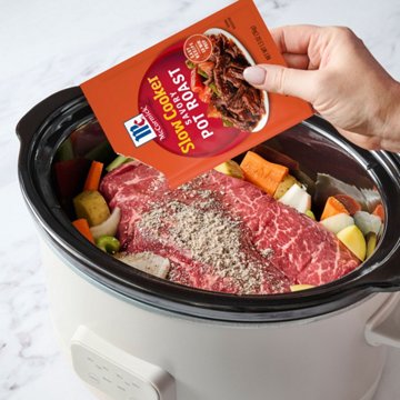 McCormick Slow Cooker Savory Pot Roast Seasoning Mix, 1.3 oz