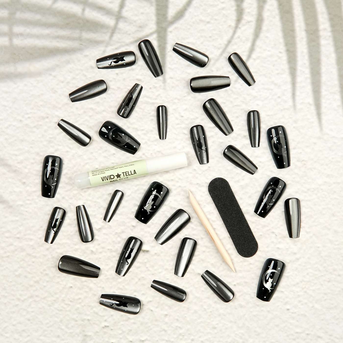 Vivid Tella Nails - Lucky ; image 5 of 7