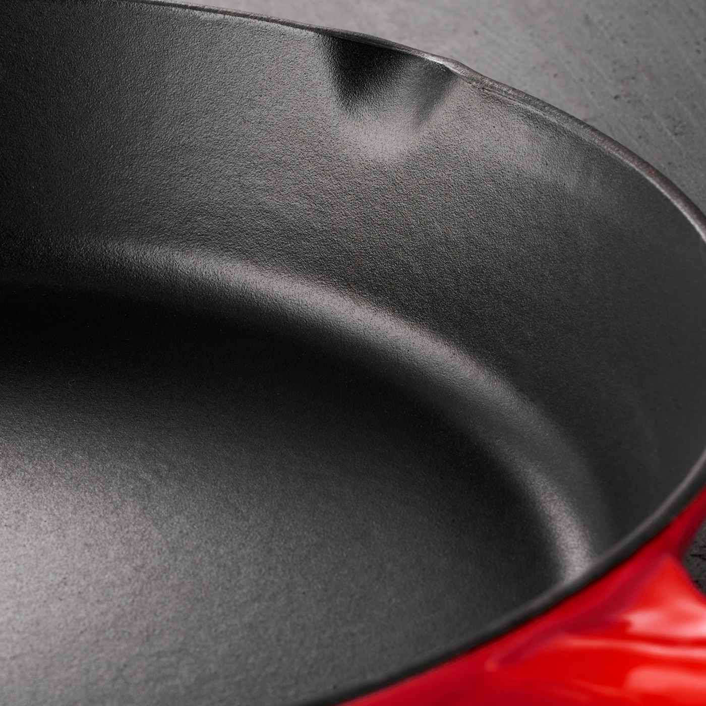 Tramontina Enameled Cast-Iron Series 1000 Skillet - Gradated Red; image 4 of 6