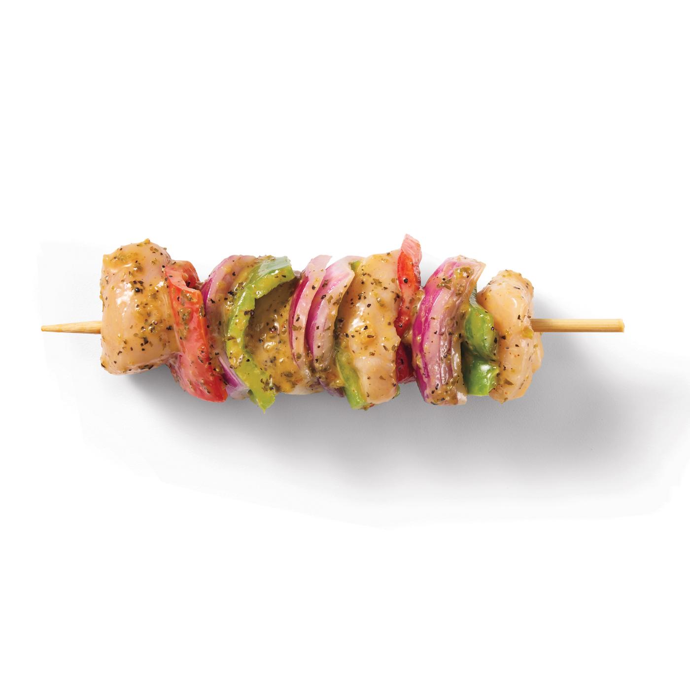 H-E-B Meat Market Marinated Chicken Kabob – Chipotle Lime; image 1 of 2