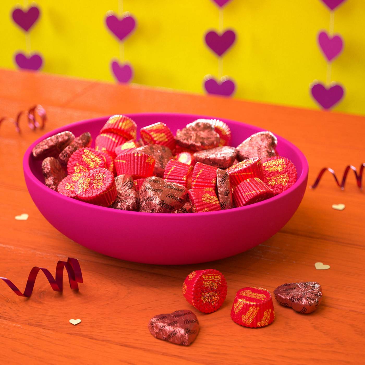 Reese's Peanut Butter Hearts & Miniatures Valentine's Candy; image 7 of 7