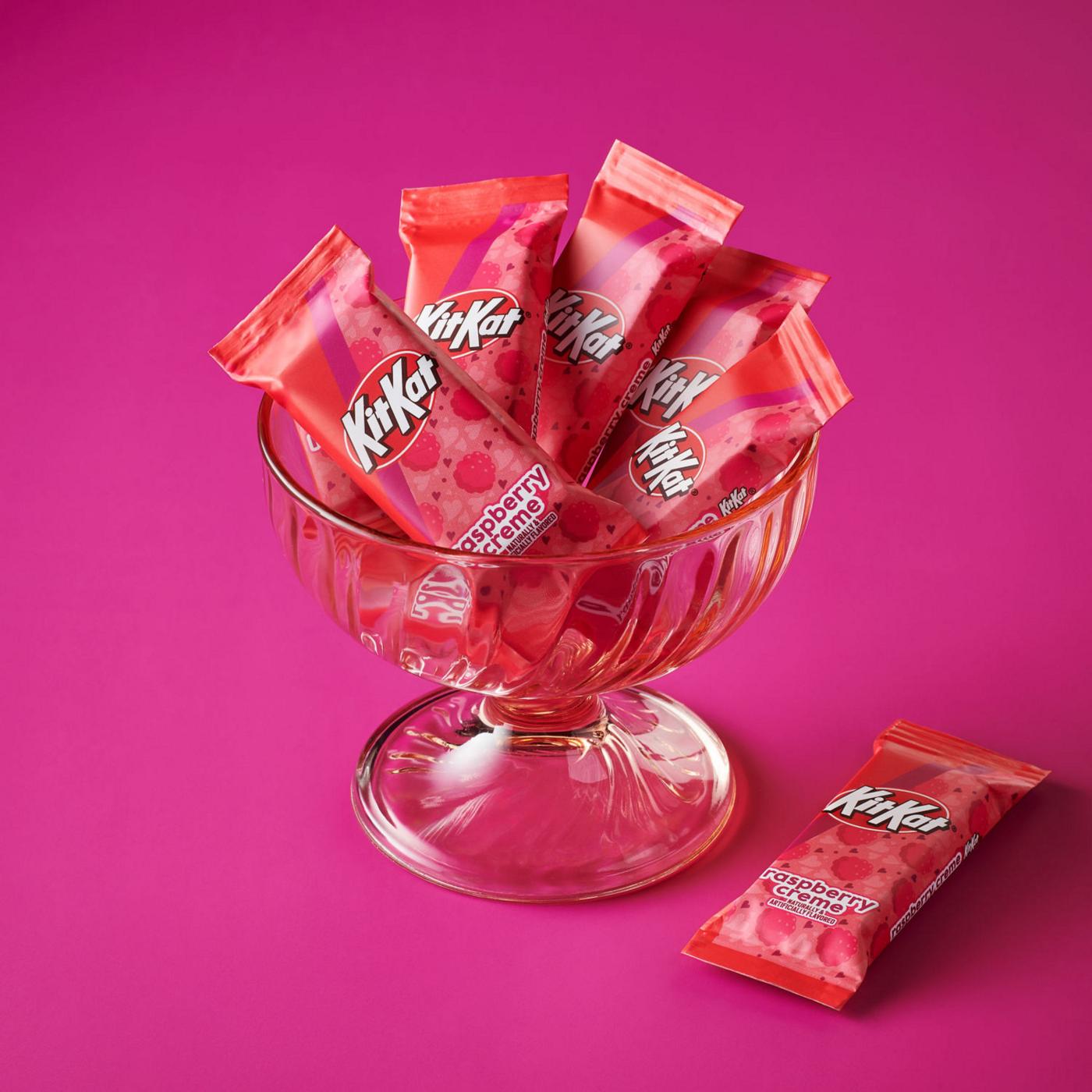 Kit Kat Raspberry Creme Flavored Snack Size Valentine's Candy - Shop ...