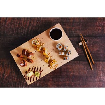 H-E-B Sushiya Trick or Treat Sushi Combo Pack