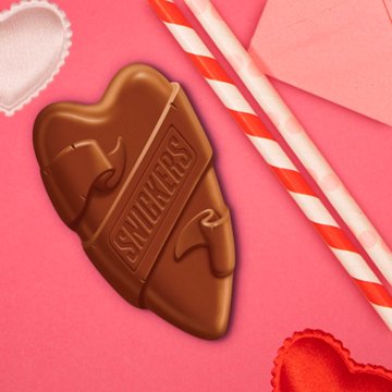 Snickers Chocolate Hearts Valentine's Candy Bars - Share Size