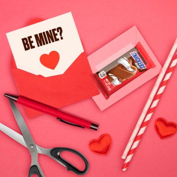 Snickers Heart Valentine's Candy