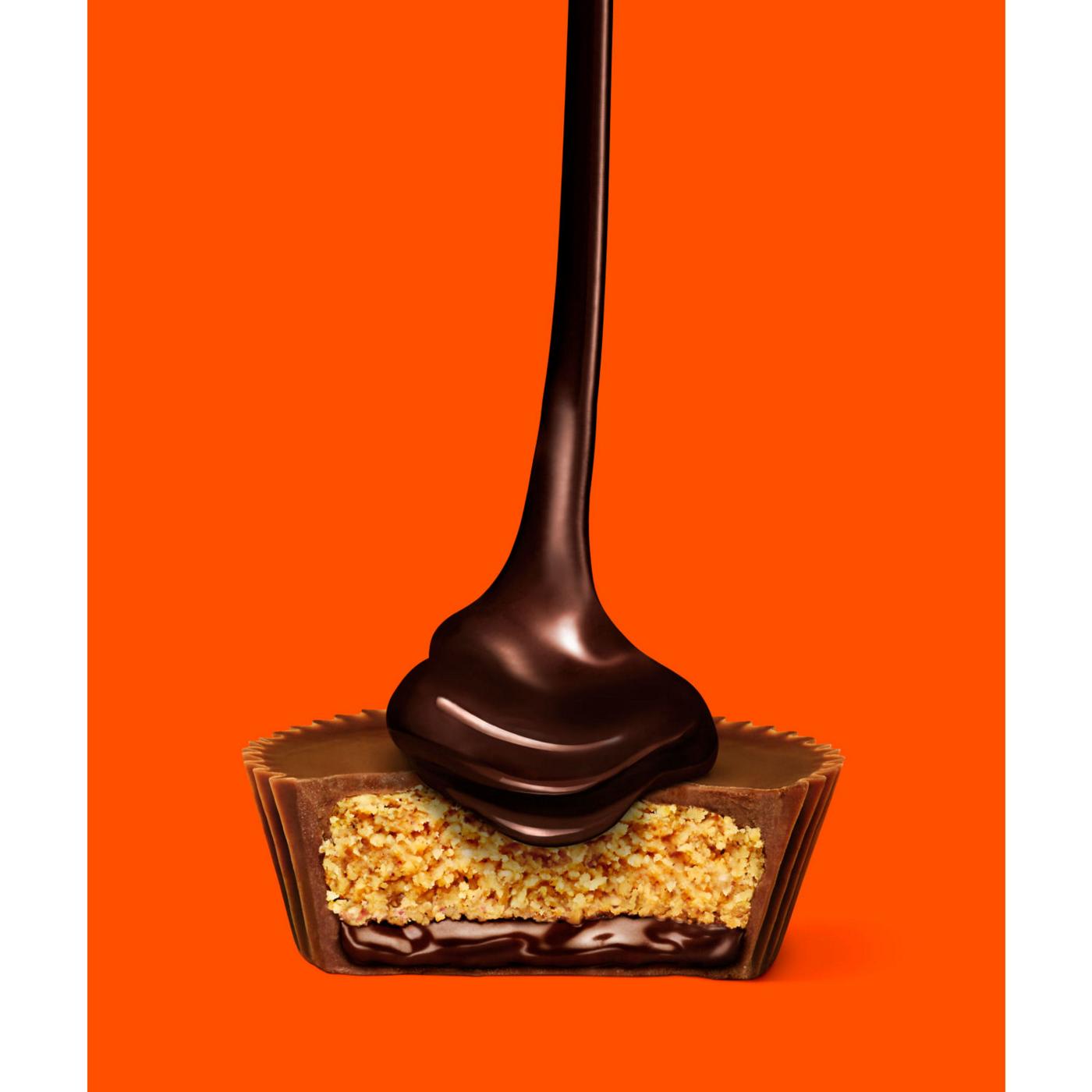 Reese's Big Cup Chocolate Lava Milk Chocolate Peanut Butter Cups; image 6 of 7
