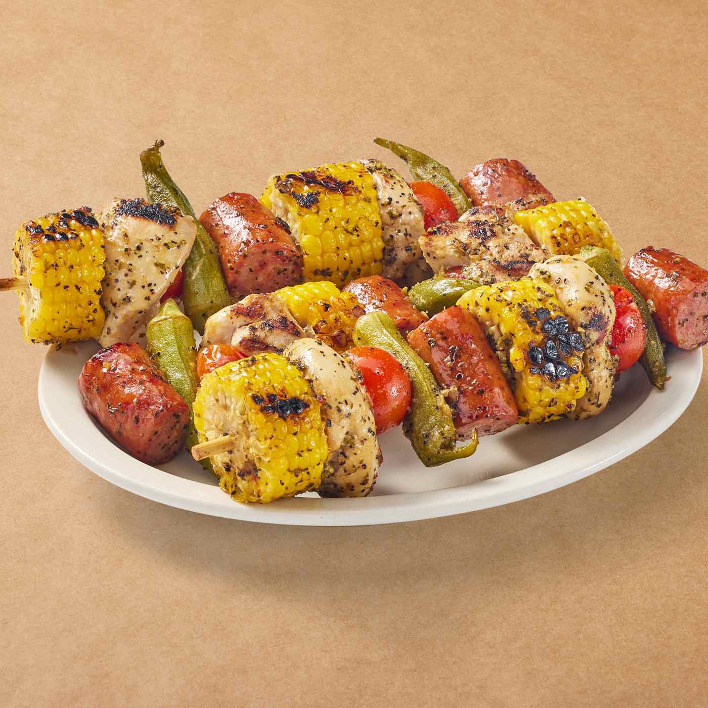 H-E-B Meat Market Seasoned Chicken Thigh & Sausage Kabob – Cajun-Style; image 2 of 3