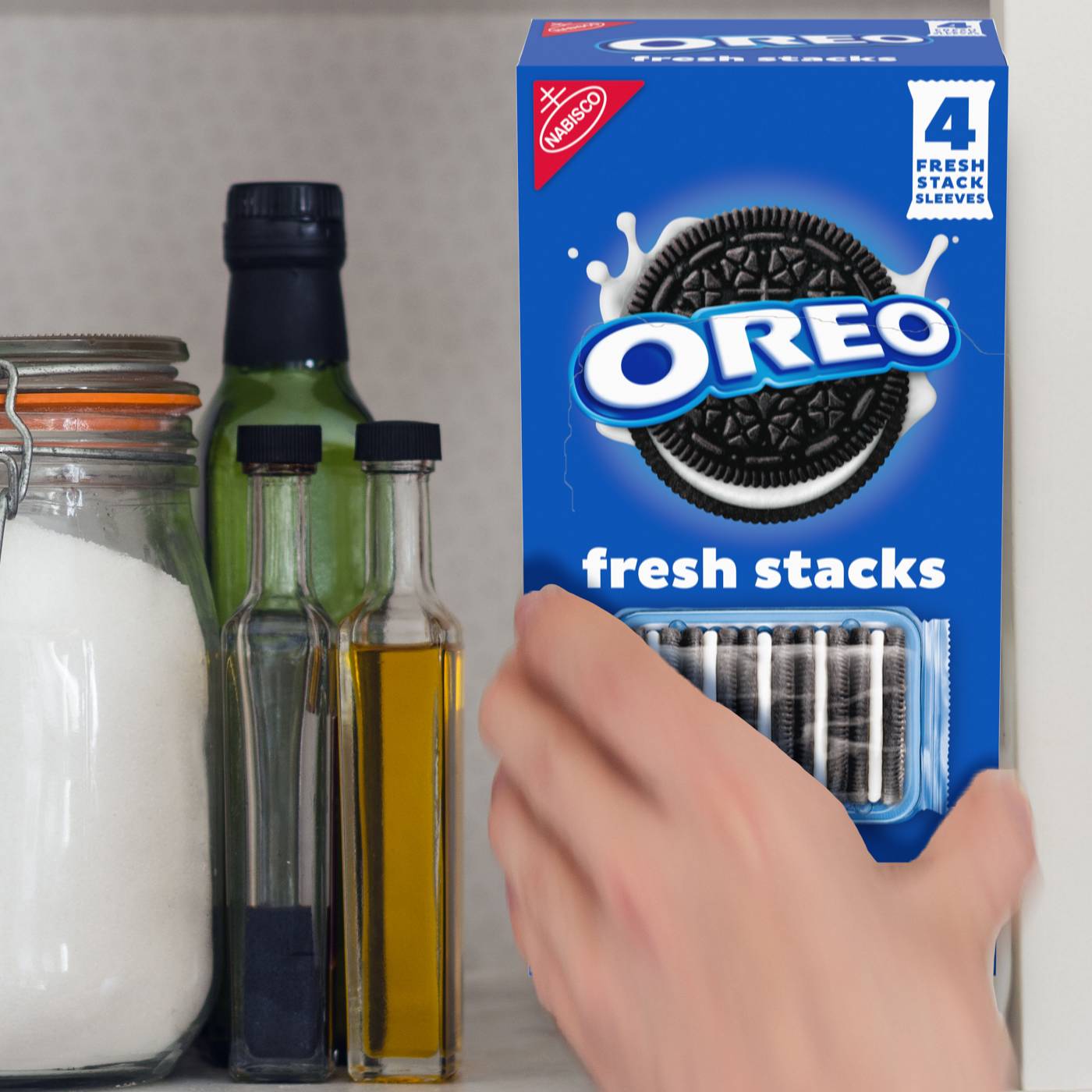 OREO Fresh Stacks Chocolate Sandwich Cookies ; image 9 of 12