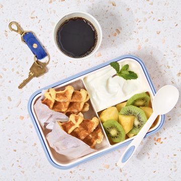 Central Market Frozen Liège Style Waffles - Tahitian Vanilla, 4 ct