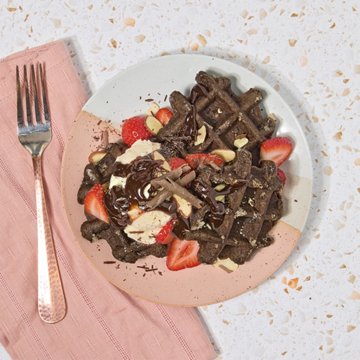 Central Market Frozen Liège Style Waffles - Dutch Cocoa