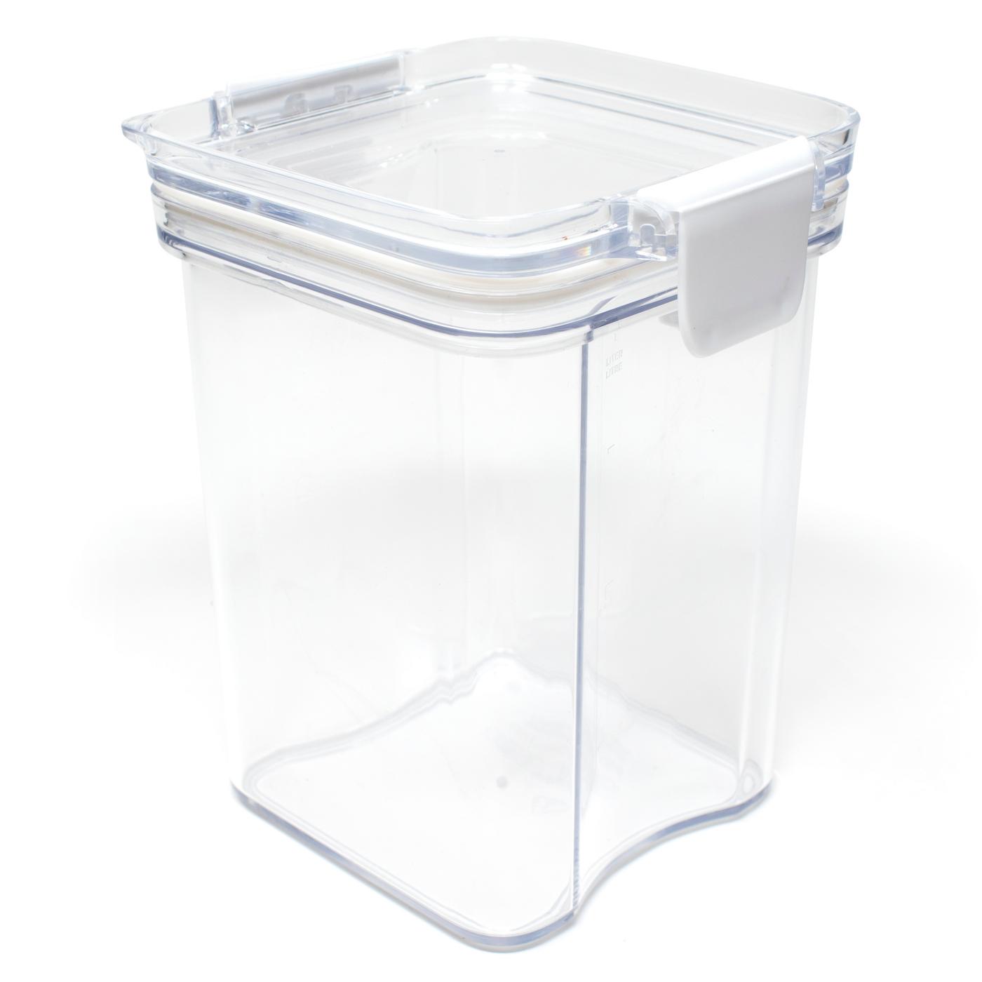 Drylock Tritan Square Food Container; image 2 of 3