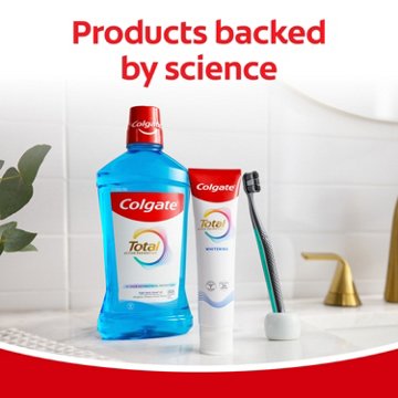 Colgate Total Whitening Toothbrush 2 Count