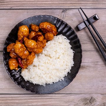 H-E-B Sushiya General Tsos Chicken & Rice Bowl (Sold Hot)