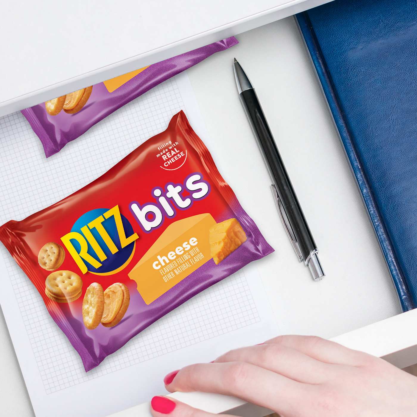 Ritz Bits Cheese Sandwich Crackers Multipack 1 oz Bags; image 4 of 9