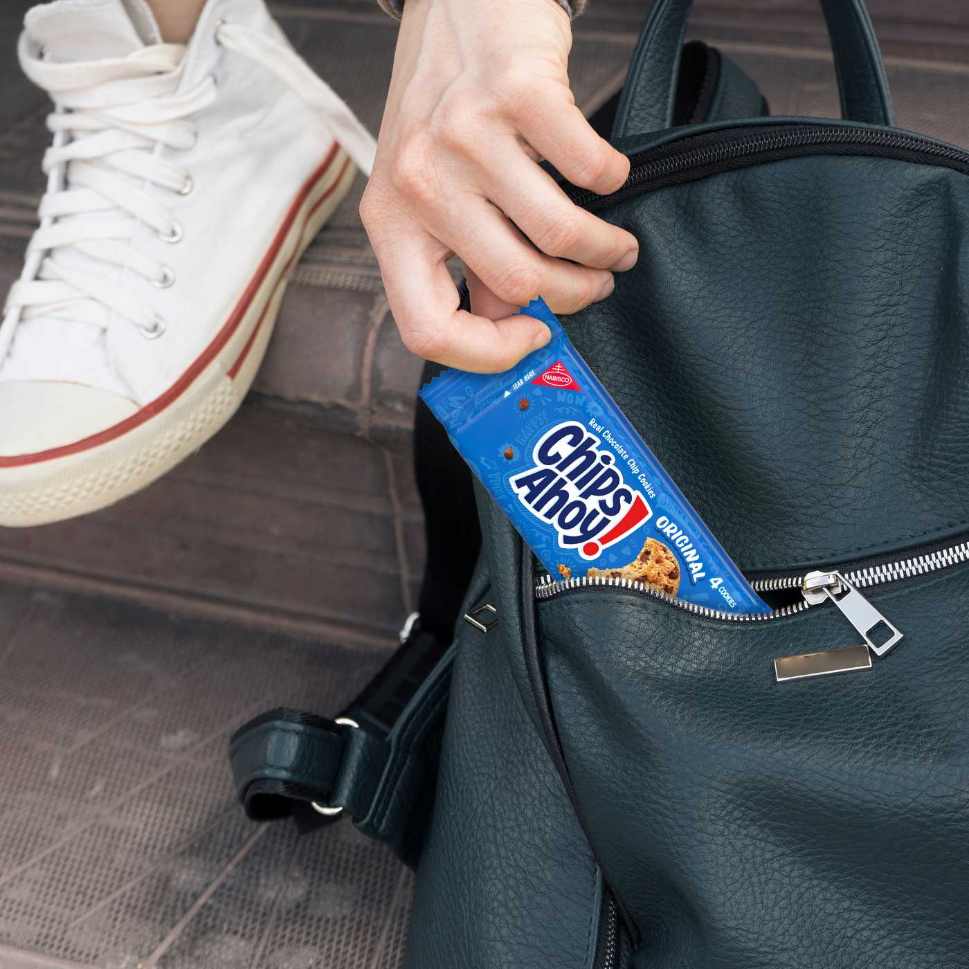 Chips Ahoy! Original Chocolate Chip Cookies Multipack 1.55 oz Bags; image 6 of 10