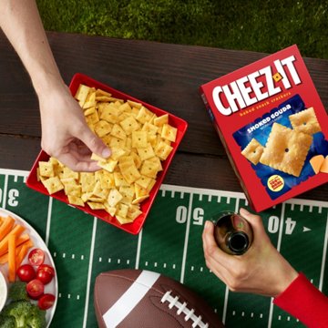 Cheez-It Smoked Gouda Crackers