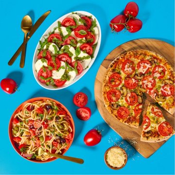 H-E-B Season's Select Fresh Roma Tomatoes, 14 oz