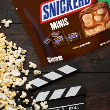 Snickers Minis Chocolate Candy Bars - Family Size