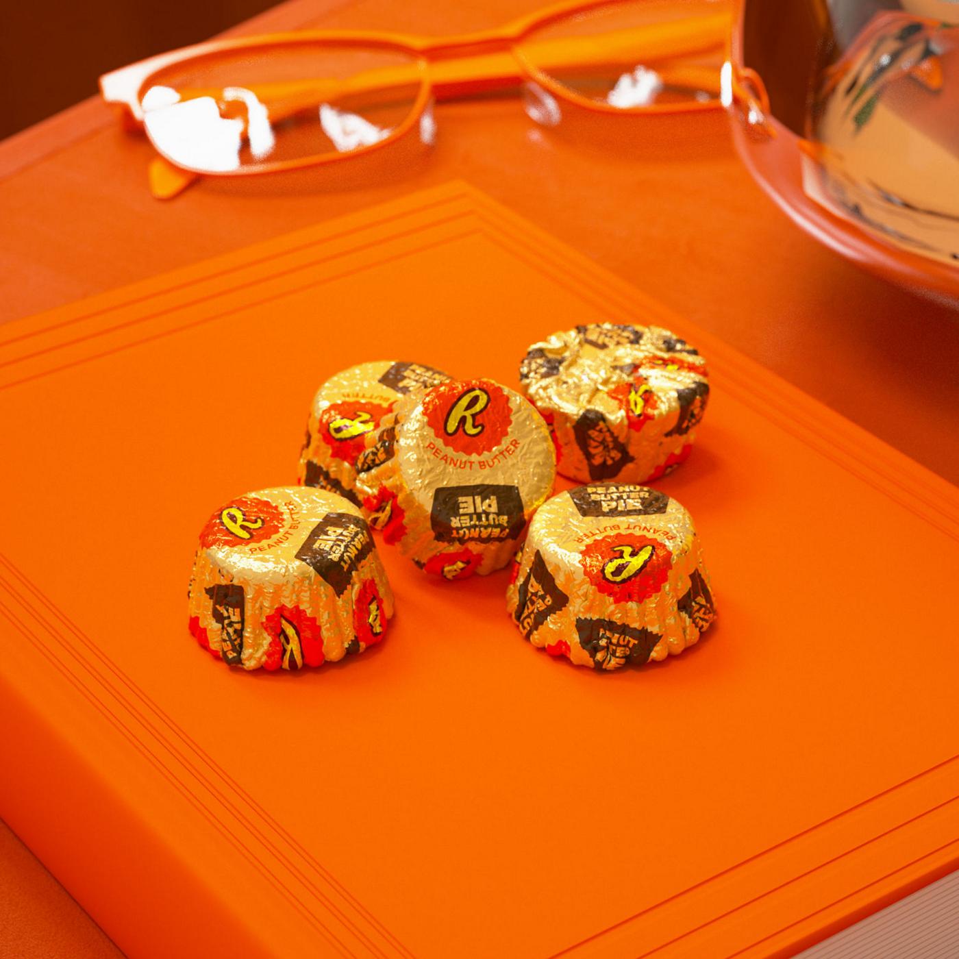 Reese's Peanut Butter Pie Peanut Butter Cups; image 7 of 7