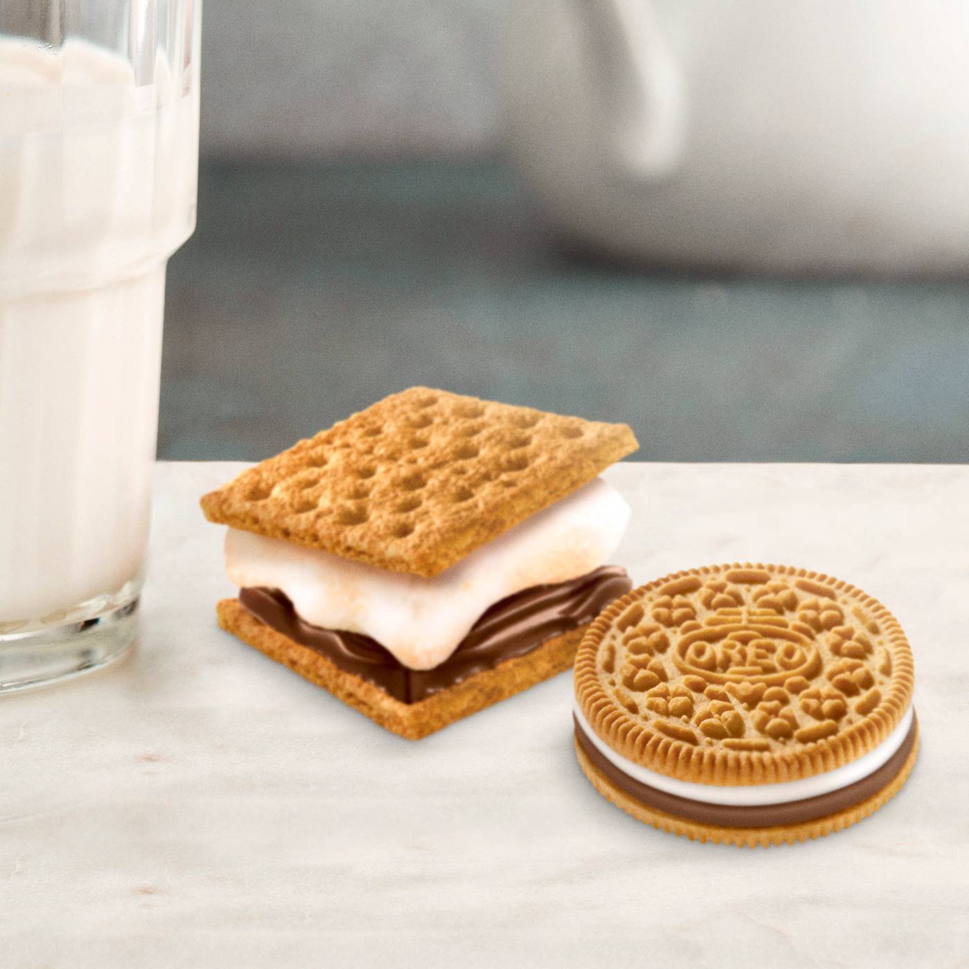 OREO Limited Edition S'mOREO Graham Flavored Sandwich Cookies; image 7 of 9