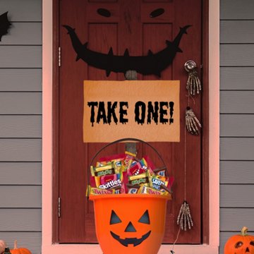 Snickers, Skittles, Life Savers, Milky Way & Twix Assorted Halloween Candy