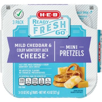 H-E-B Ready Fresh Go Mild Cheddar Colby Jack Pretzel Snacker