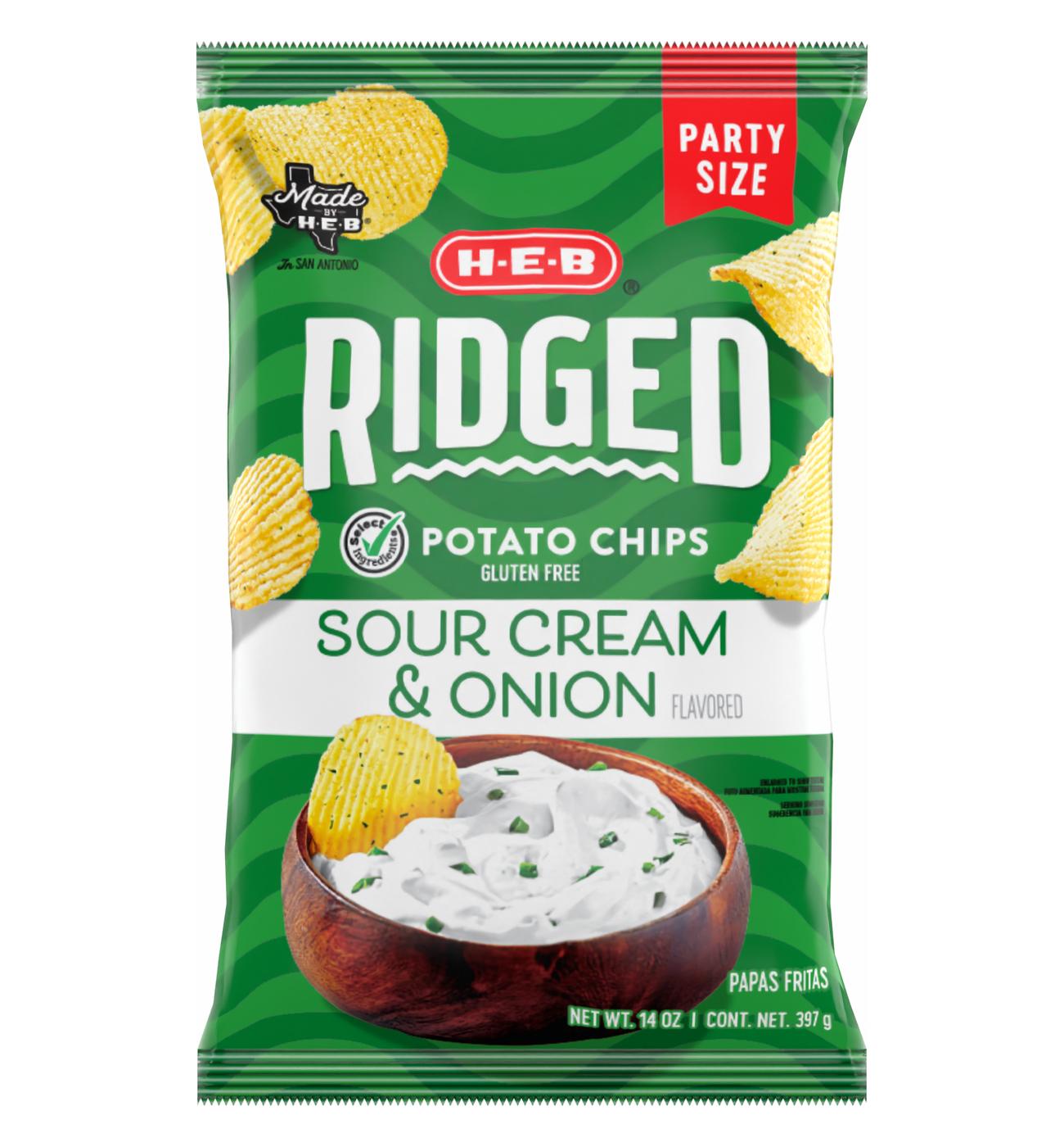 H-E-B Ridged Potato Chips - Sour Cream & Onion, Party Size; image 1 of 2