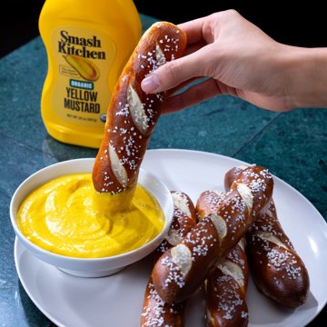 Smash Kitchen Organic Yellow Mustard, 8 oz