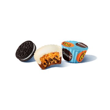 Reese's OREO Miniature Cups Milk Chocolate & White Creme Peanut Butter Candy - Share Pack, 9 oz