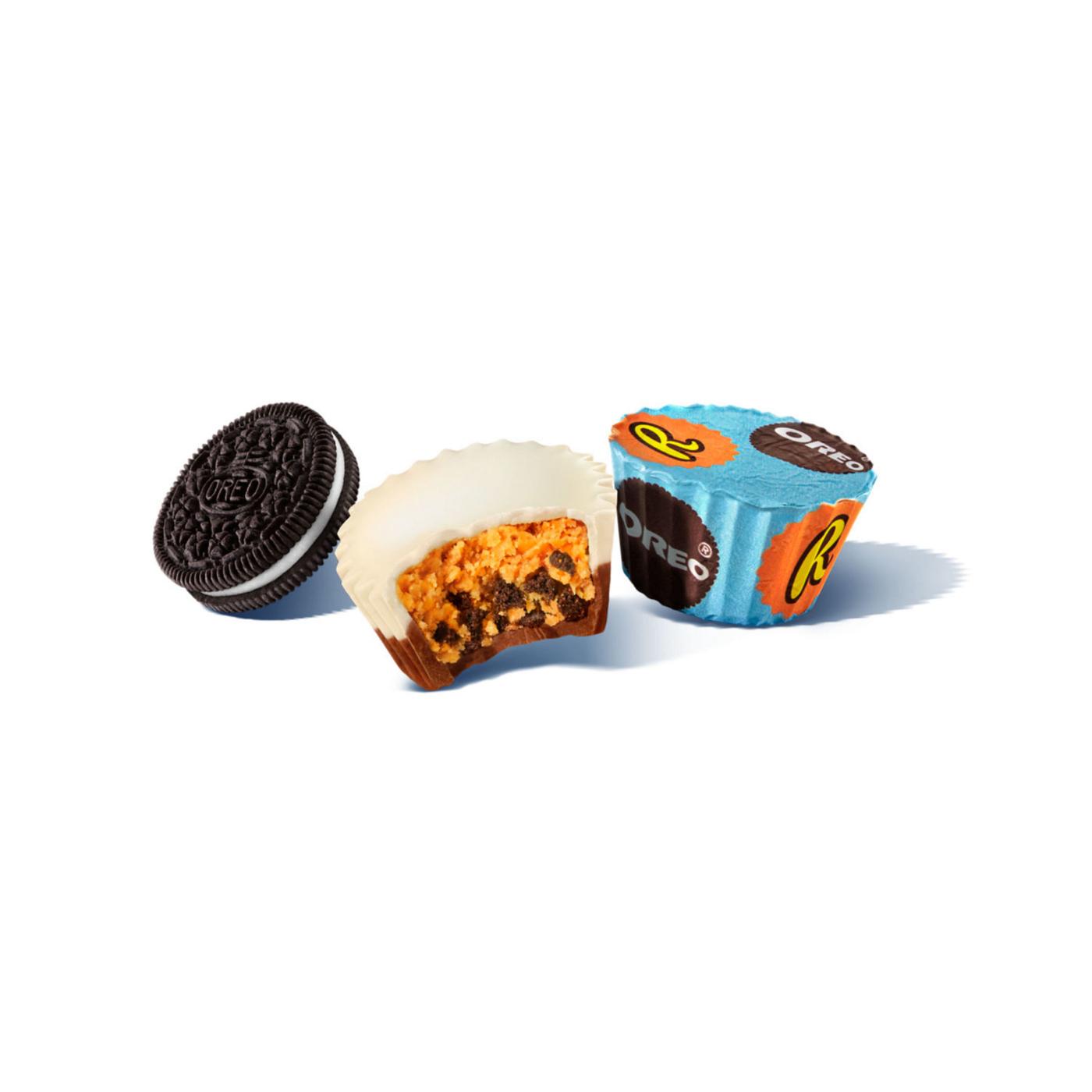 Reese's OREO Miniature Cups Milk Chocolate & White Creme Peanut Butter Candy - Share Pack; image 9 of 9