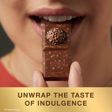 Ferrero Rocher Macadamia & Hazelnut Milk Chocolate Bar