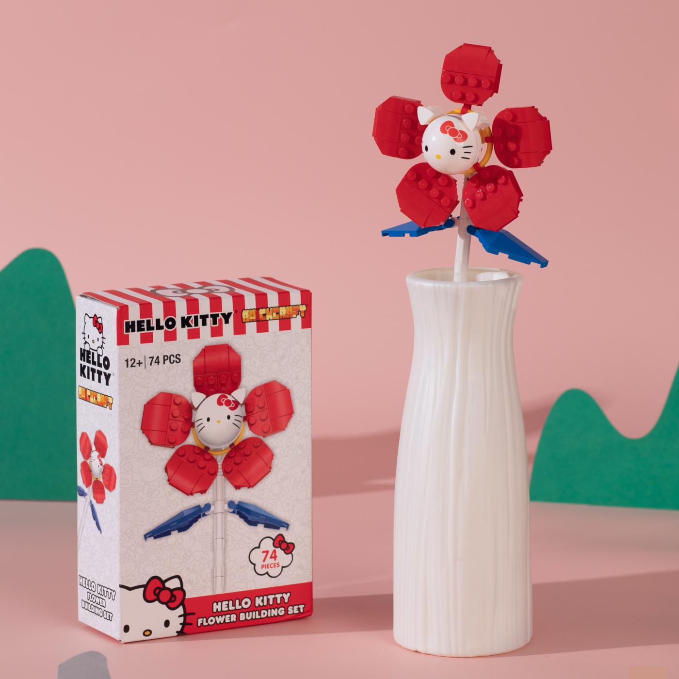 Brickcraft Hello Kitty Flower Building Set; image 4 of 11