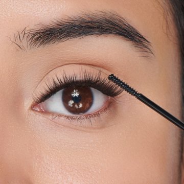 KISS Falscara Studio Infusebond & Reseal -Fast-Drying Lash Bond, 2 ct