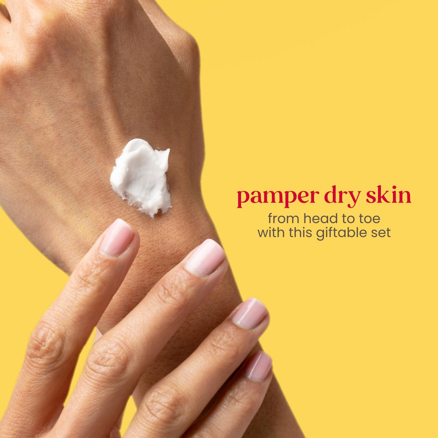 Burt's Bees Tips and Toes Gift Set; image 12 of 17