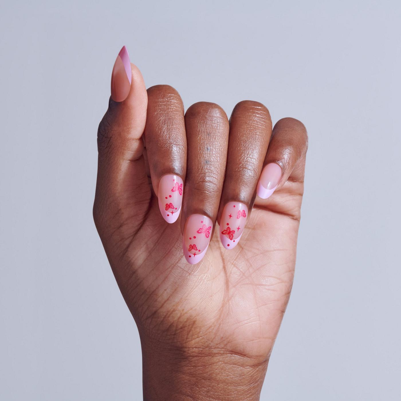 KISS CORE Design On Trend Nails - Signature (Pink Almond Medium Nails); image 7 of 9