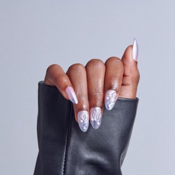 KISS ICON Premium  Dazzling & Jeweled Nails - Remarkable (Pink Almond Medium Nails), 32 ct