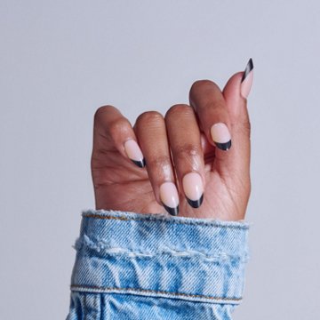 KISS CORE French Nails - Full Of Fun (Black Almond Medium Nails), 32 ct