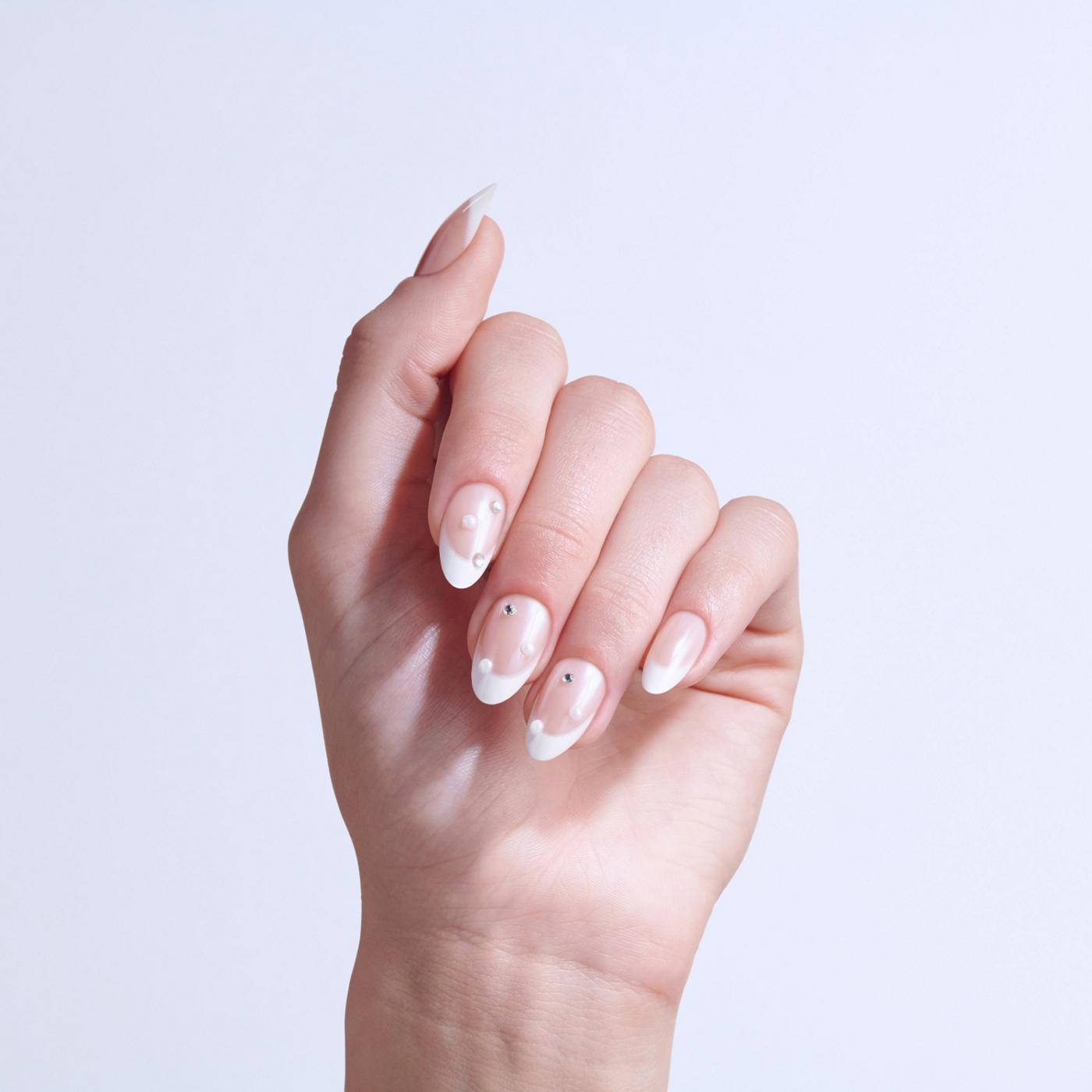 KISS GLAM 3D & Jeweled Nails - Serendipity Awaits (White Almond Medium Nails); image 6 of 8
