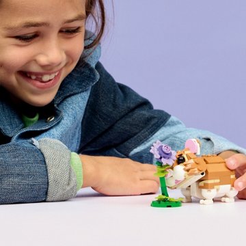 LEGO Creator Cute Hamster with a Flower Building Set, 166 pc