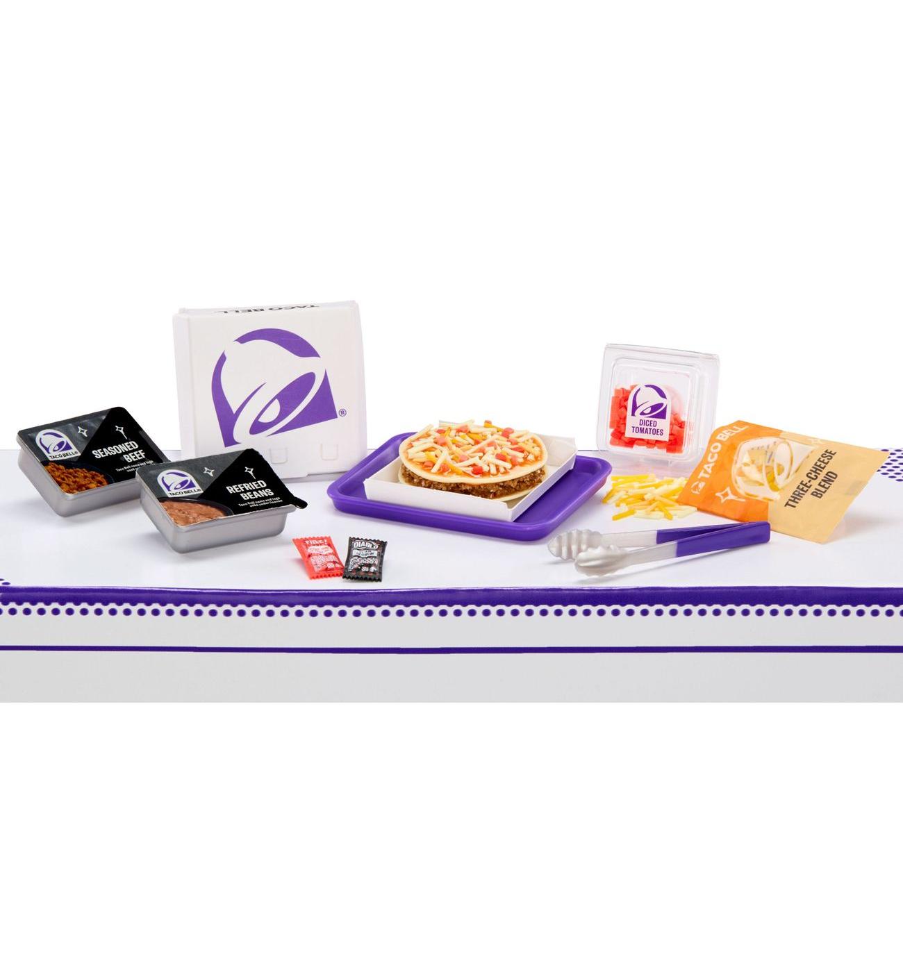 Miniverse Make It Mini Capsule - Taco Bell; image 3 of 7