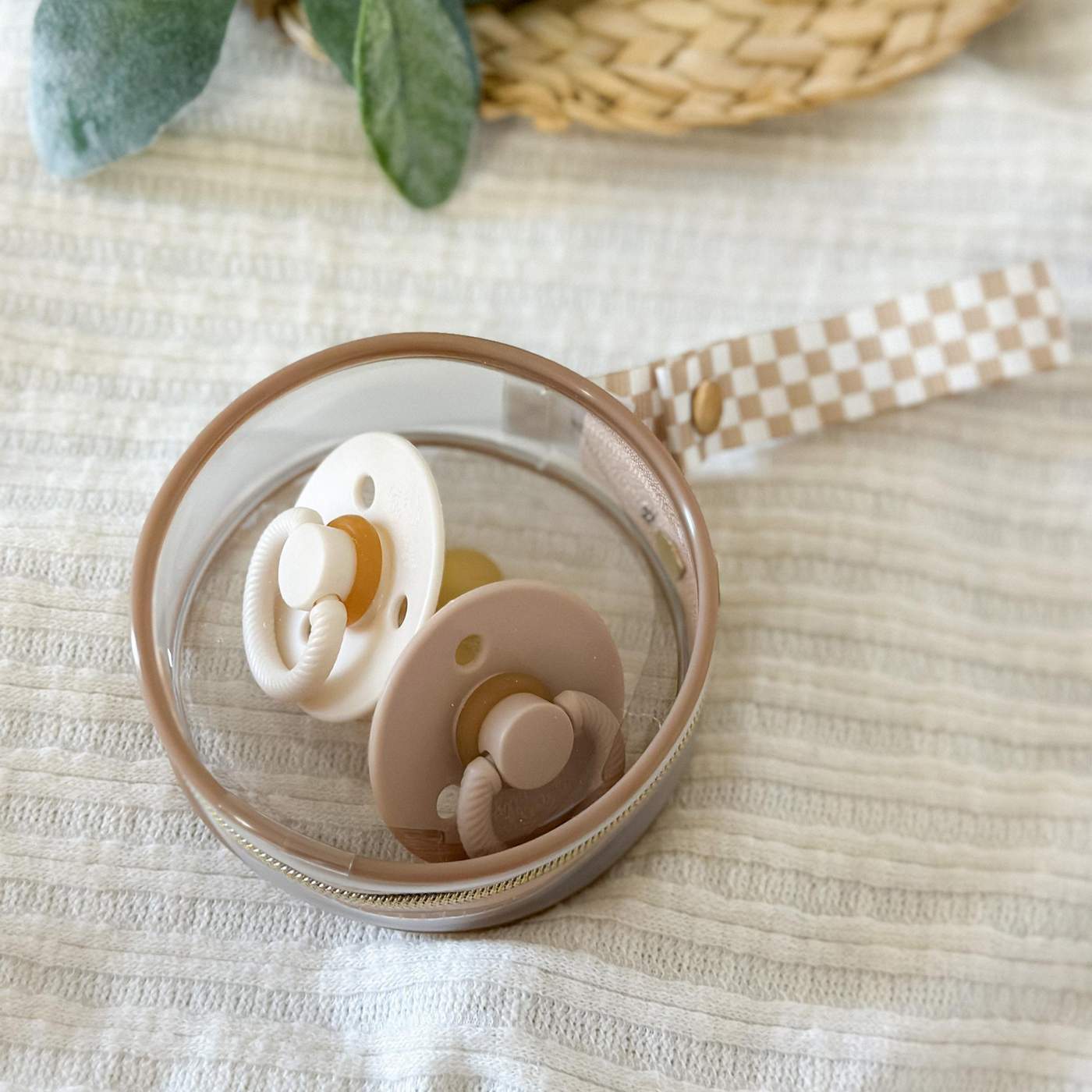 Itzy Ritzy Paci Case Pacifier Pouch; image 4 of 5