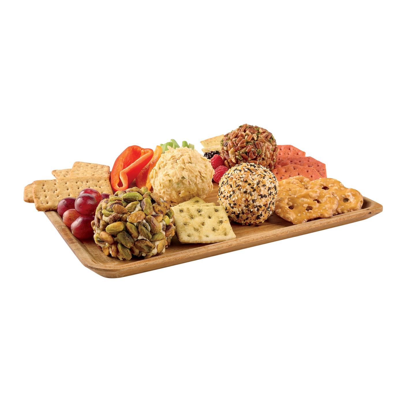 H-E-B Deli Variety Cheese Ball Snack Tray; image 3 of 4